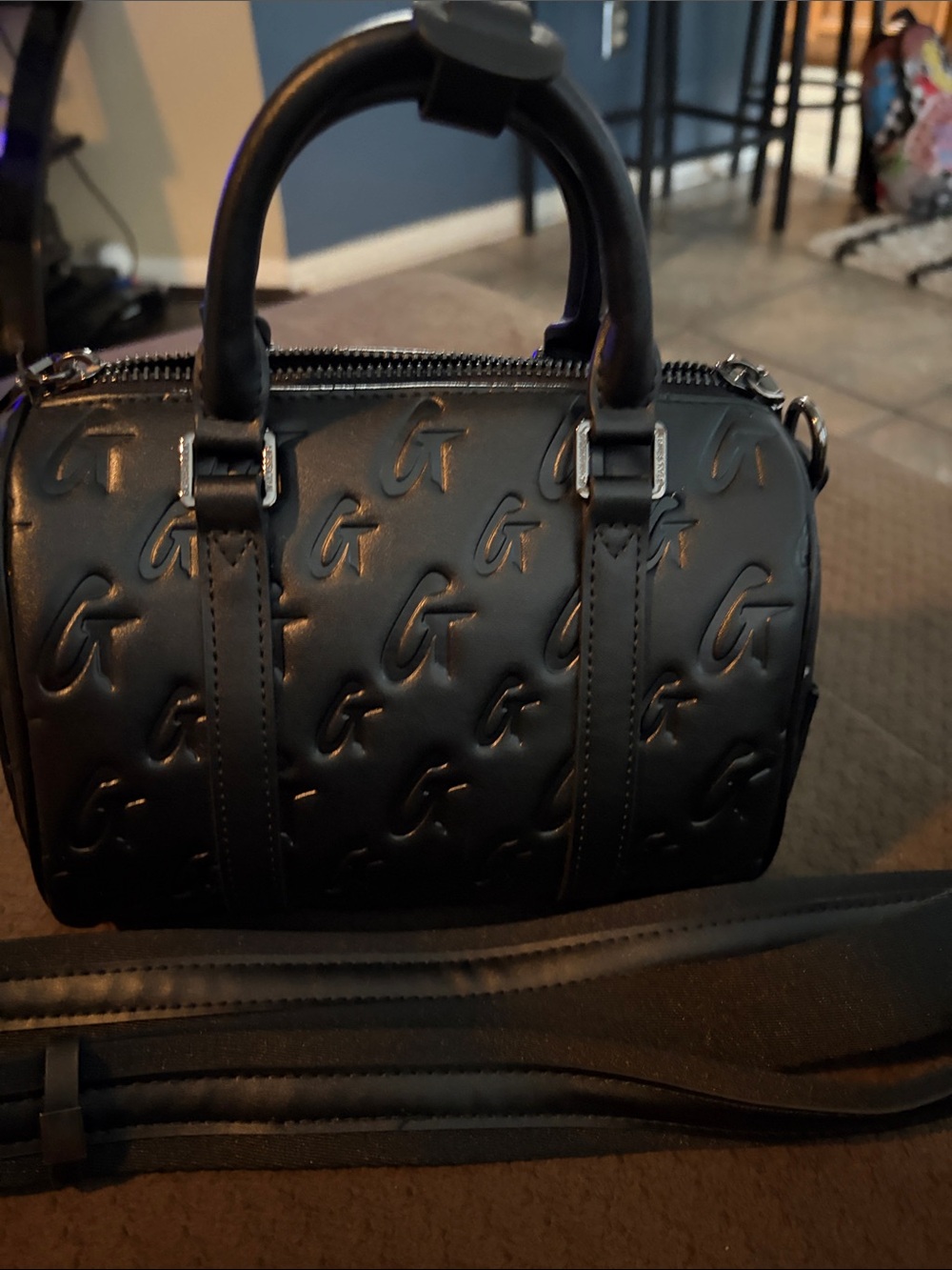 Glamaholic Lifestyle Mini Boston Bag - Picture 4 of 9